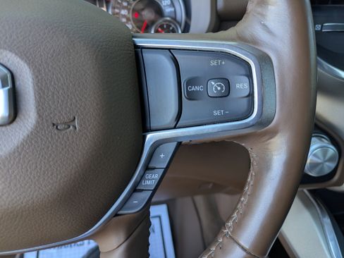 Used 2020 RAM 1500 Laramie image 18