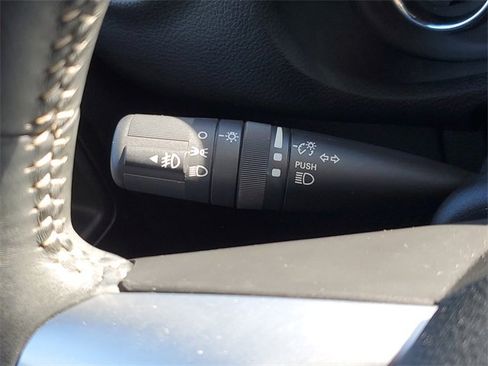 Used 2018 Jeep Wrangler Unlimited Sport image 13