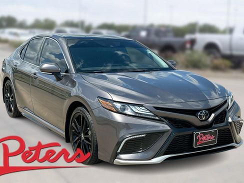 Used 2023 Toyota Camry XSE image 1