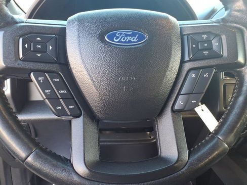 Used 2018 Ford F150 XLT w/ Equipment Group 302A Luxury image 16