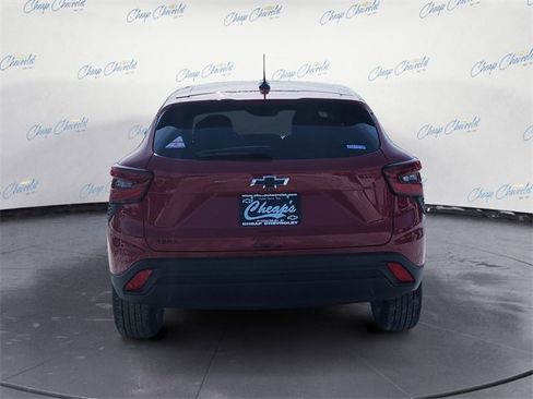 New 2026 Chevrolet Trax LS w/ LS Convenience Package image 4