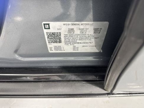 Used 2018 Buick Enclave Essence AWD/4WD image 37