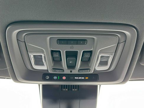 New 2026 GMC Sierra 1500 Denali w/ Denali Reserve Package image 33