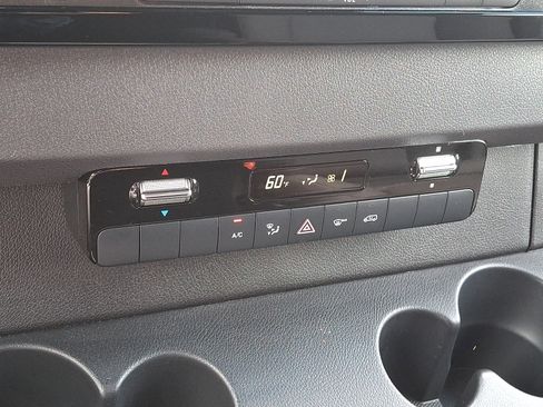 Used 2026 Mercedes-Benz Sprinter 2500 image 16