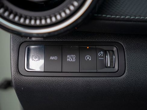 Certified 2026 Chevrolet Equinox LT image 24