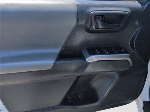 Used 2023 Toyota Tacoma SR5 RWD image 11