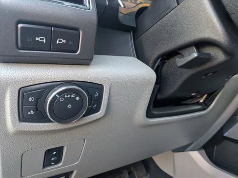 Used 2020 Ford F350 XLT w/ XLT Premium Package image 18