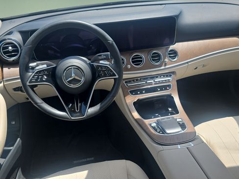 Used 2022 Mercedes-Benz E 350 4MATIC Sedan image 19