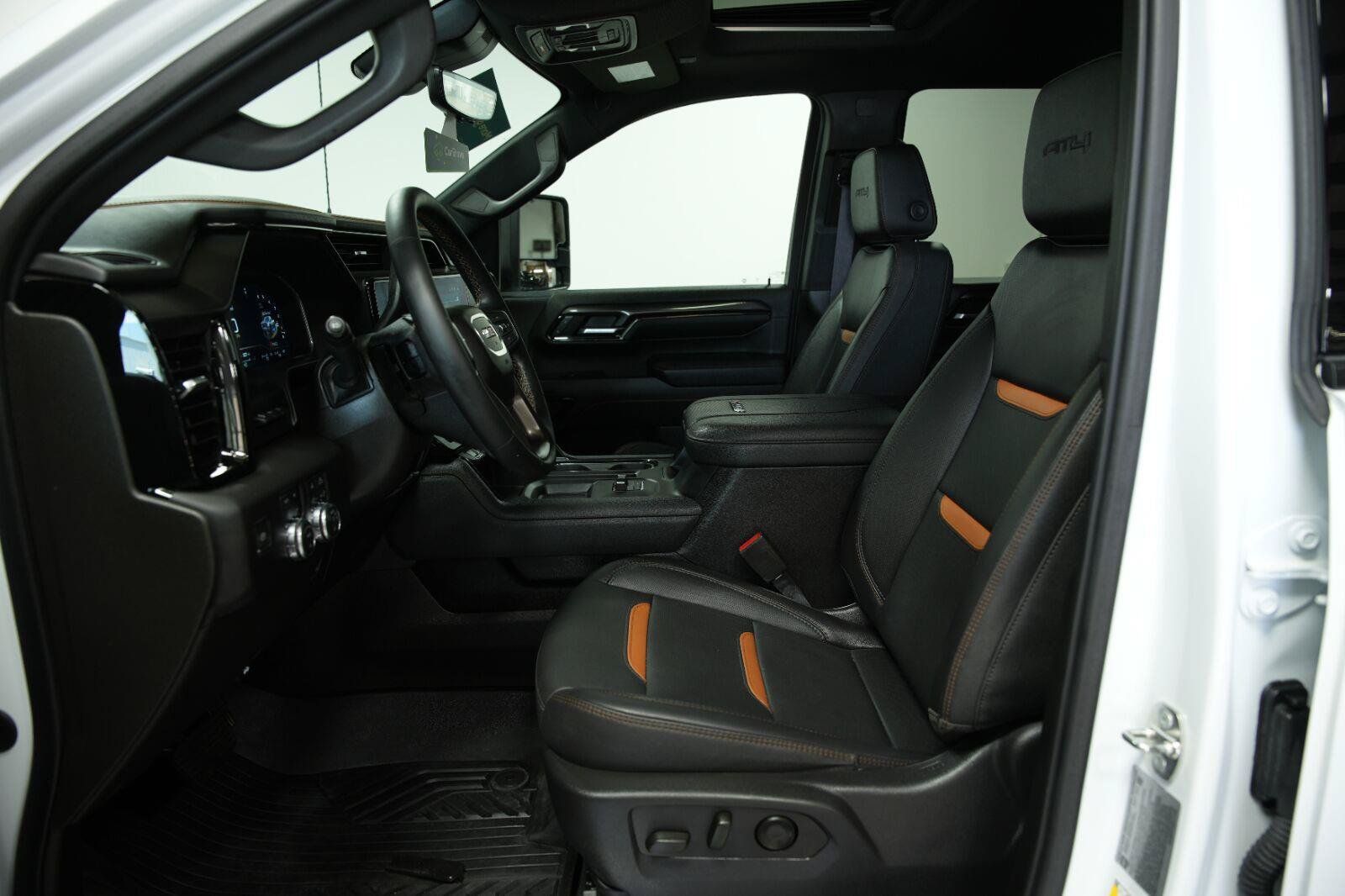 Used 2024 GMC Sierra 2500 AT4 w/ AT4 Premium Plus Package AWD/4WD image 41