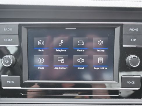 Used 2021 Volkswagen Jetta S image 22