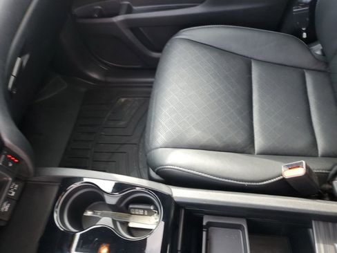 Certified 2021 Honda Passport Touring image 24