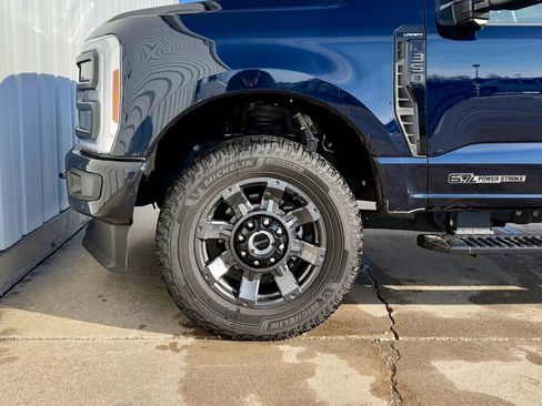 Certified 2023 Ford F350 Lariat w/ Lariat Ultimate Package image 38