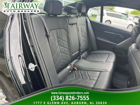 Used 2024 BMW 530i w/ Premium Package image 13