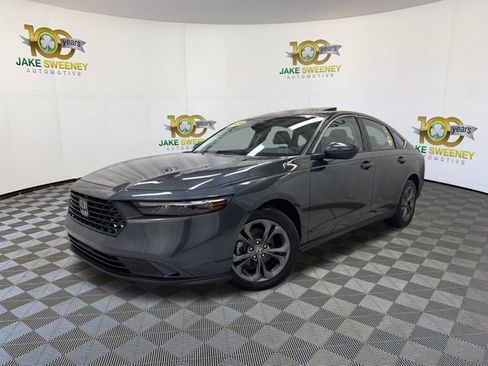 Used 2024 Honda Accord EX image 4