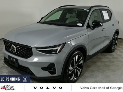 Certified 2025 Volvo XC40 B5 Plus w/ Protection Package Premier
