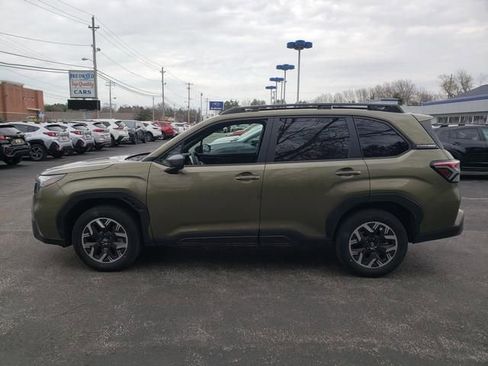 Used 2026 Subaru Forester Premium image 7