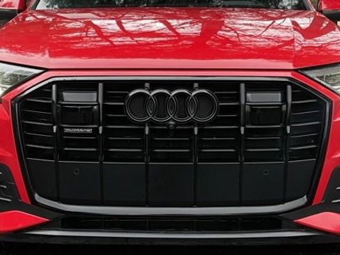 Used 2021 Audi Q7 3.0T Prestige w/ Prestige Package image 11