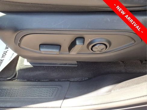 Used 2021 Jeep Grand Cherokee L Laredo AWD/4WD image 13