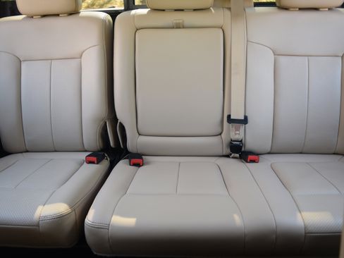 Used 2016 Ford F250 Lariat w/ Lariat Ultimate Package image 15