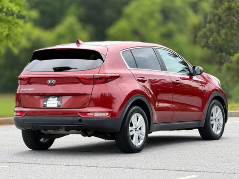 Used 2018 Kia Sportage LX FWD image 11