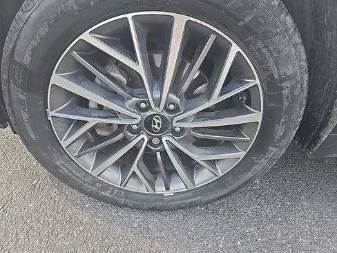 Used 2019 Hyundai Tucson Limited w/ Cargo Package AWD/4WD image 39