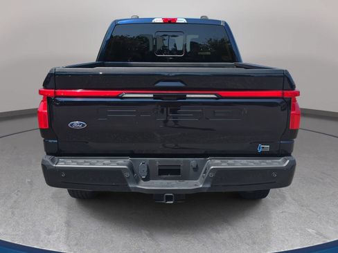 Used 2022 Ford F150 Lightning Lariat w/ Equipment Group 511A High AWD/4WD image 6