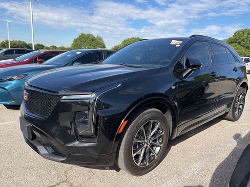 Used 2025 Cadillac XT4 Sport image 1