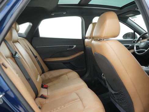Used 2021 Hyundai Sonata Limited FWD image 12