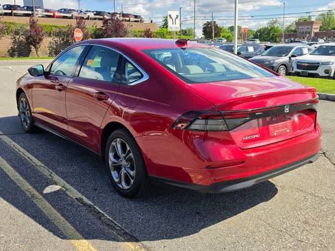 Used 2023 Honda Accord EX image 6