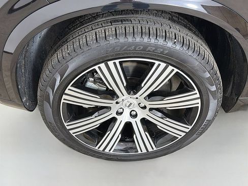 Used 2024 Volvo XC90 T8 Ultimate w/ Lounge Package AWD/4WD image 24