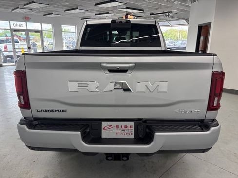 New 2026 RAM 3500 Laramie AWD/4WD image 9