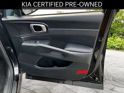 Certified 2021 Kia Sorento S FWD image 22
