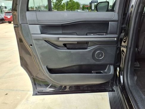 Used 2020 Ford Expedition Max XLT w/ Equipment Group 202A RWD image 20