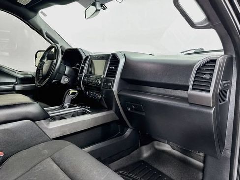 Used 2018 Ford F150 XLT w/ Equipment Group 302A Luxury AWD/4WD image 27