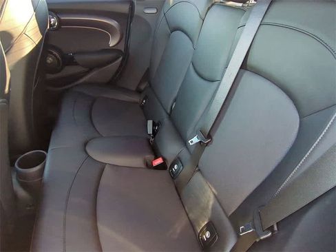 Used 2022 MINI Cooper S w/ Driver Assistance Package image 18