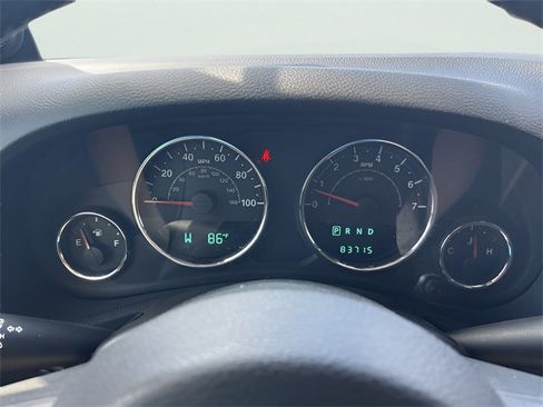 Used 2014 Jeep Wrangler Unlimited Sport w/ Quick Order Package 24S image 19