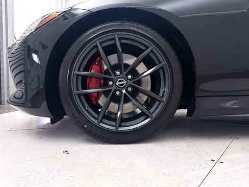Used 2024 Nissan Z Performance w/ Floor Mat Package RWD image 16
