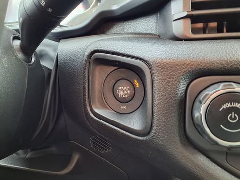Used 2024 Jeep Wrangler Unlimited Sport AWD/4WD image 28