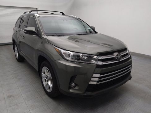 Used 2019 Toyota Highlander Limited image 13