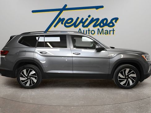 Used 2025 Volkswagen Atlas SE image 5