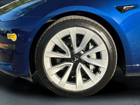 Used 2022 Tesla Model 3 image 22