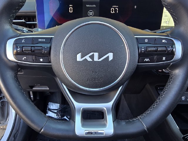 Used 2025 Kia K5 GT-Line w/ GT-Line Premium Package FWD image 15