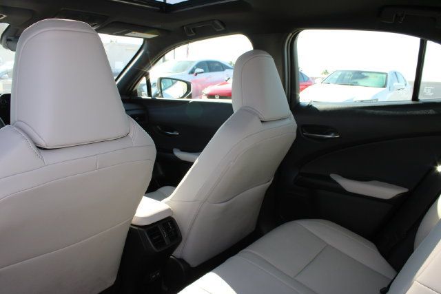 Certified 2025 Lexus UX 300h FWD image 9
