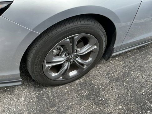 Used 2024 Honda Accord EX image 11