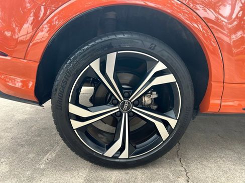 Used 2023 Audi Q5 2.0T Premium w/ Convenience Package image 24