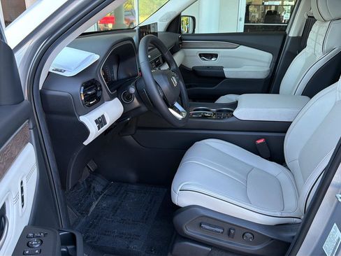 New 2026 Honda Pilot Elite image 10