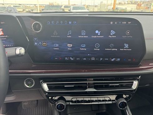 Certified 2024 Chevrolet Traverse RS w/ LPO, Floor Liner Package image 16