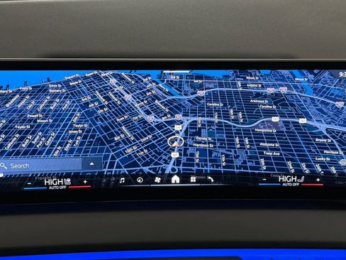 Used 2025 BMW X3 xDrive30i w/ Convenience Package image 19