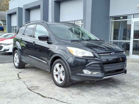 Used 2014 Ford Escape SE w/ Equipment Group 201A AWD/4WD image 1