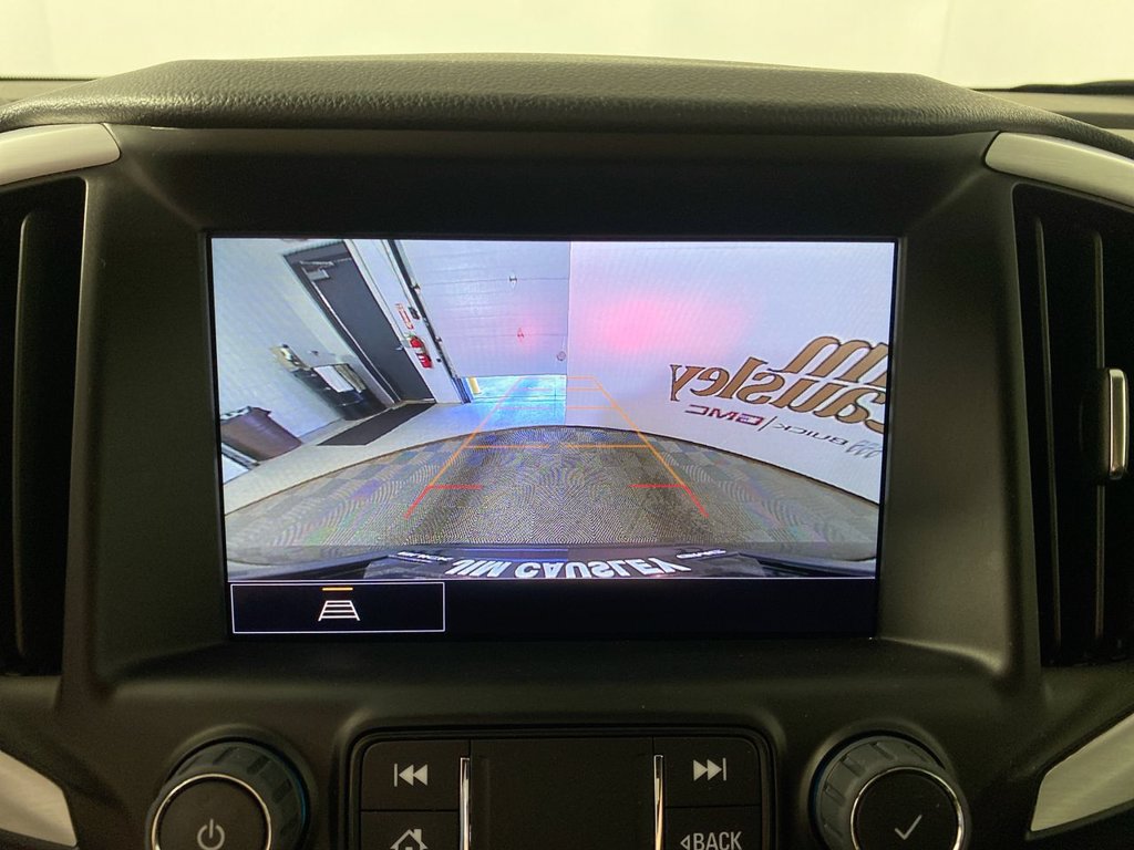 Certified 2023 GMC Terrain SLT w/ LPO, Floor Liner Package AWD/4WD image 17